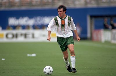 'Some of the Irish lads were shedding eight or nine pounds during a session due to the scorching heat’ Ray Houghton reveals his USA 94 memories