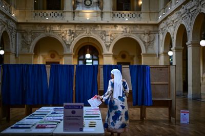 France's Muslim Voters Fear Far-right Election Win