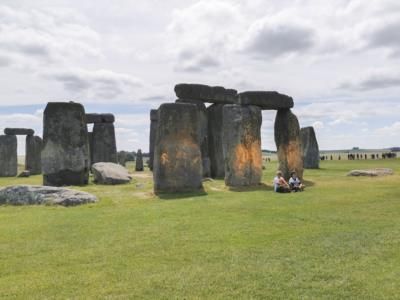 Climate Protesters Arrested For Vandalizing Stonehenge With Paint