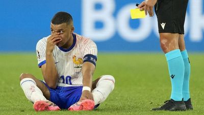 France Euro 2024 squad remains upbeat as Mbappé recovers from broken nose
