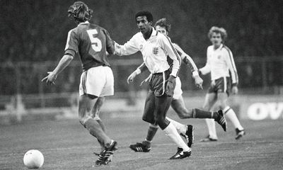 Use Euro 2028 to celebrate black footballers, say British pioneers