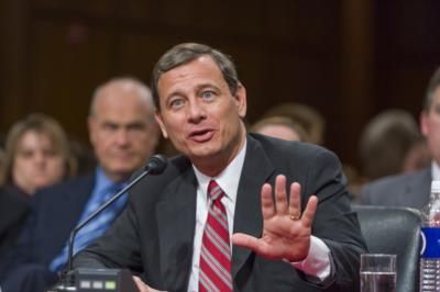 Democratic Reps. Question Chief Justice Roberts On Ethics Scandals