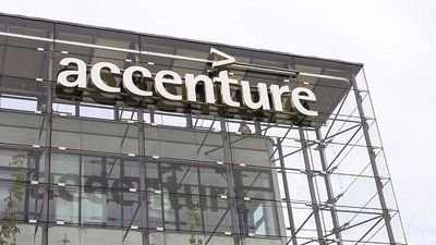 Accenture Stock Jumps Despite Earnings Miss. Consulting Firm Touts AI Bookings Growth.