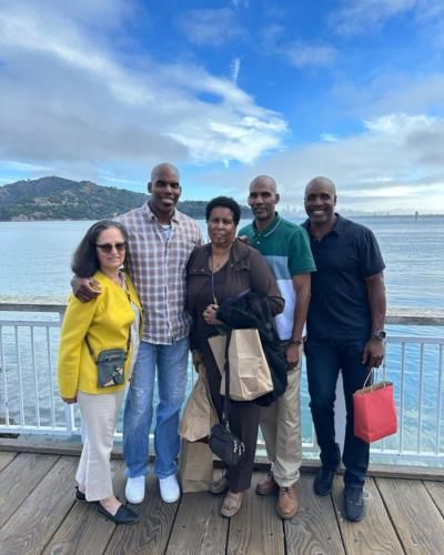 Barry Bonds Cherishing Family Time In Heartwarming Photo