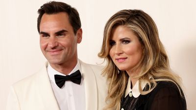 Who is Roger Federer's wife and how many kids does he have?