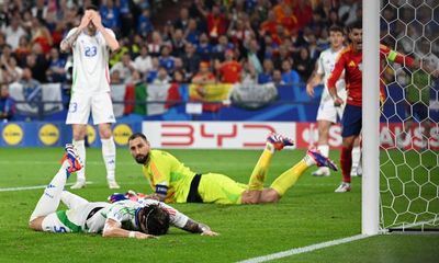 Spain race into Euro 2024 last 16 after Calafiori’s own goal floors Italy