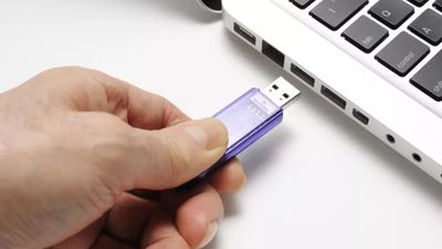 How to format a USB drive