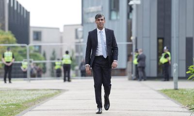 Rishi Sunak floats sanctions on young people for refusing national service