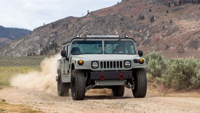 Electrified Hummer H1 Has Old-School Looks, Same Power As New GMC Hummer EV