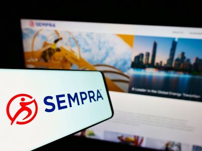 Sempra Stock: Is SRE Underperforming the Utilities Sector?