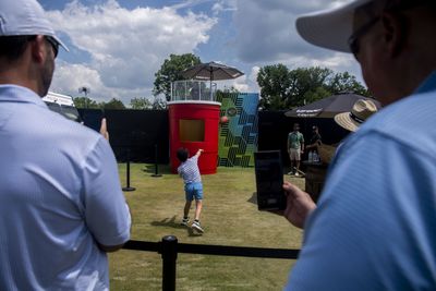 Sweet tea dunking booth gives 2024 LIV Golf Nashville event a southern flavor