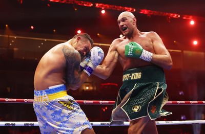 Tyson Fury says Oleksandr Usyk fight was too easy at times, like he was ‘in there with a local amateur boxer’