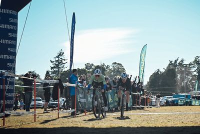 Australian Gravel Championships – A green and gold year and a bag of spuds for Courtney Sherwell and Brendan Johnston