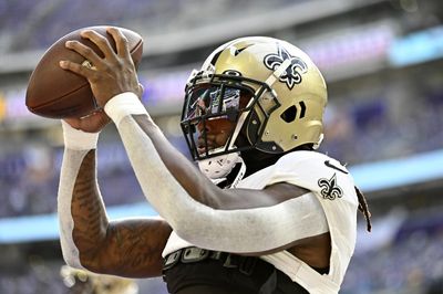 Comparing Alvin Kamara’s situation to other running back contracts