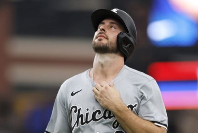 White Sox earn another embarrassing loss by forgetting how many outs there are in the 9th inning