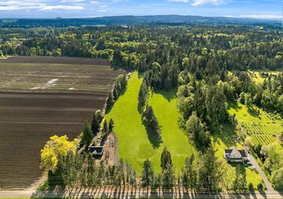 Wanna live on two fairways from a former Oregon golf course? You can (and design the house of your dreams)