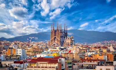 Barcelona plans to ban holiday apartment rentals to tourists by 2028