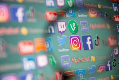 Democratic National Convention Committee To Allow Social Media Coverage