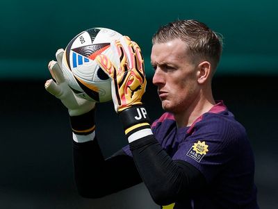 Jordan Pickford: Everyone is behind England boss Gareth Southgate