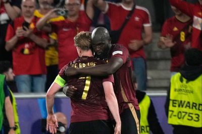 Romelu Lukaku and Kevin De Bruyne embody the best and worst of Belgium in vital win over Romania