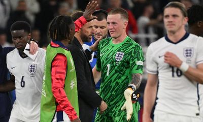 Pickford and Bowen launch defence of England and Southgate