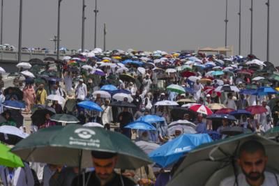 Over 1,000 Deaths In High-Temperature Hajj Pilgrimage