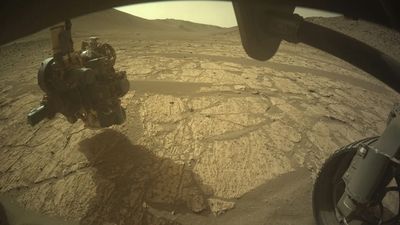 Perseverance Mars rover digs into intriguing 'Bright Angel' rock formation (photo)