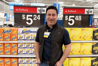 This Walmart manager makes up to $500,000 a year after starting part-time making $8 hourly. How the retail giant started to pay up