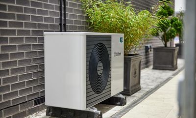 UK’s drive to install heat pumps stymied by ‘lack of demand and skill shortage’