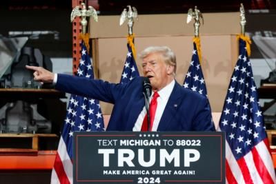 Trump To Deliver Final Closing Statement In Presidential Debate