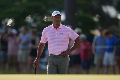 Tiger Mania II? In 2 years, the U.S. Senior Open could be must-see TV as Tiger goes for history