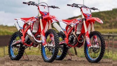 Here's Beta’s 2025 RX and RR X-Pro Dirt Bikes: They're Ready to Rip