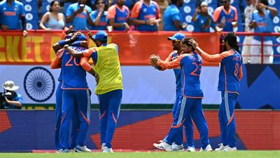 Watch: Axar Patel pulls off a jaw-dropping one-handed blinder to send Mitchell Marsh packing