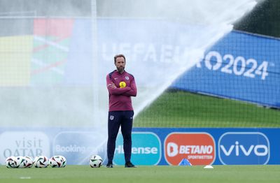 Gareth Southgate told exit is nigh, as 'perfect' successor touted to England bosses: report