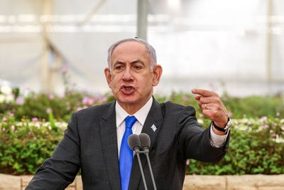 Netanyahu says he's open to peace deal