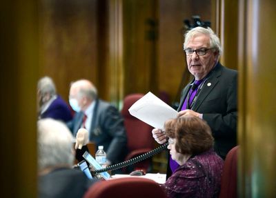 Former North Dakota lawmaker to plead guilty to traveling to pay for sex with minor