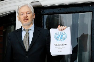 WikiLeaks founder Julian Assange stops in Bangkok on his way to a US court and later freedom