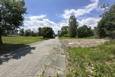Detroit To Transform Vacant Land Into Solar Energy Arrays