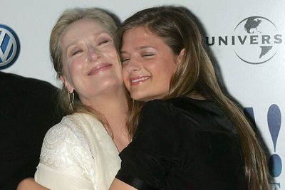 Meryl Streep’s Daughter Louisa Jacobson Gummer Comes Out As Queer, Introduces New Girlfriend