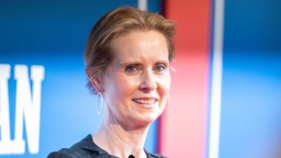 Cynthia Nixon energizes her room with a statement piece that comes with surprising wellness benefits