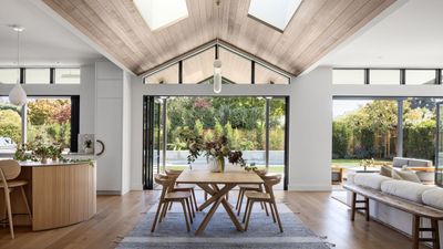 10 lessons in California modern style we've learned from this elegant home