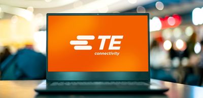 TE Connectivity Stock: Is TEL Underperforming the Technology Sector?