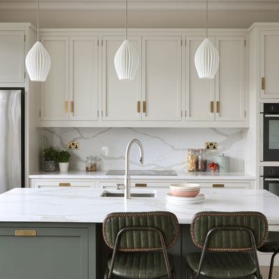 What kitchen cabinetry colours work with brass hardware? The best combinations recommended by design experts