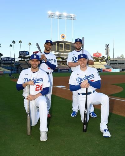 JD Martinez With Baseball Teammates: A Winning Lineup