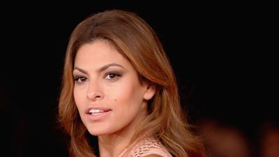 Eva Mendes finds doing the dishes 'oddly exciting' because of this game-changing kitchen essential – it turns cleaning into an art form