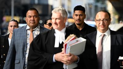 Hammer attacker 'crushed' as court delays NRL return