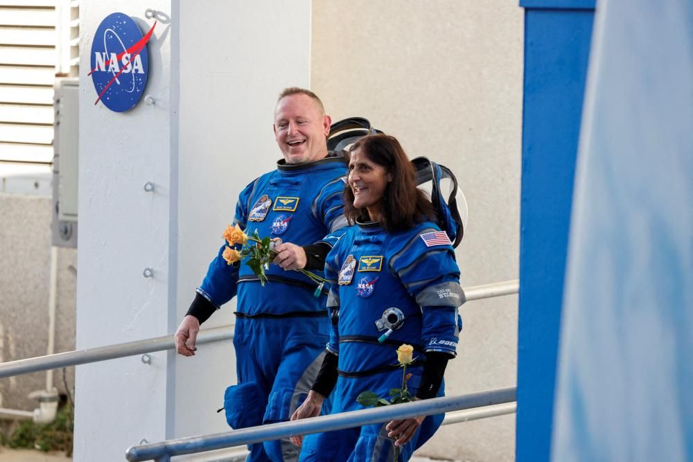 Two US astronauts stuck in space as Boeing analyzes…