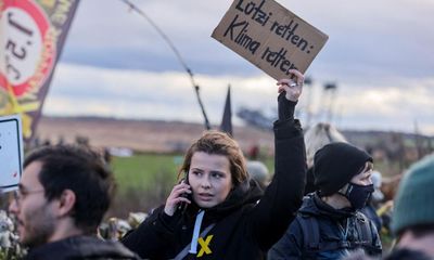 German activists take government to court over climate policy