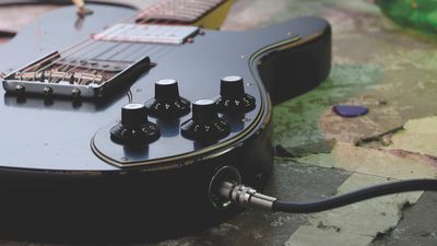 Expensive vs cheap guitar cables: does spending more make a significant difference?