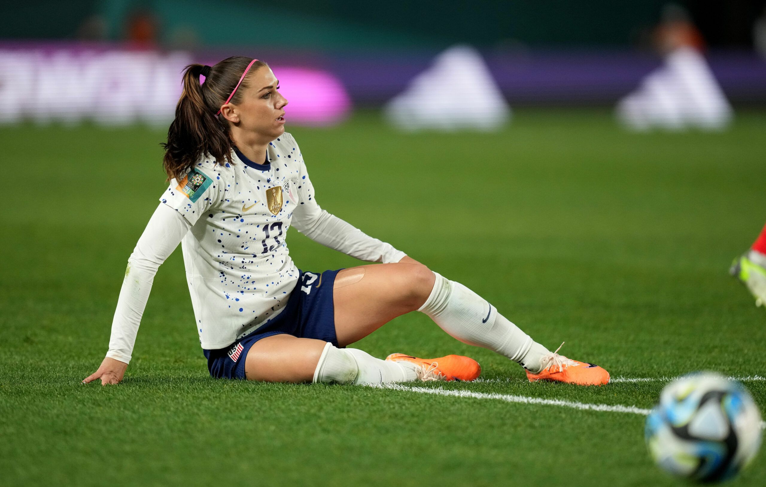 Alex Morgan was left off the USWNT roster for the…